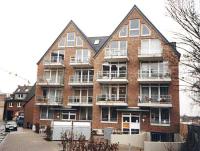 Twin houses, view from the street